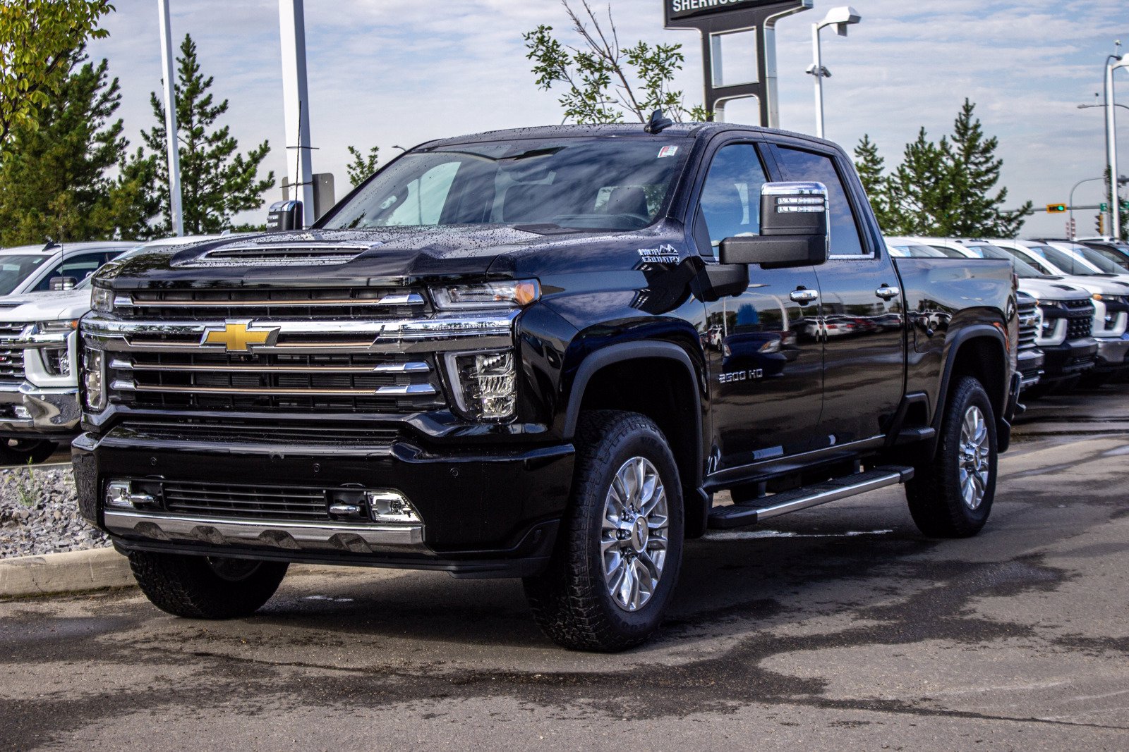 New 2020 Chevrolet Silverado 2500HD High Country 4WD Crew Cab Pickup