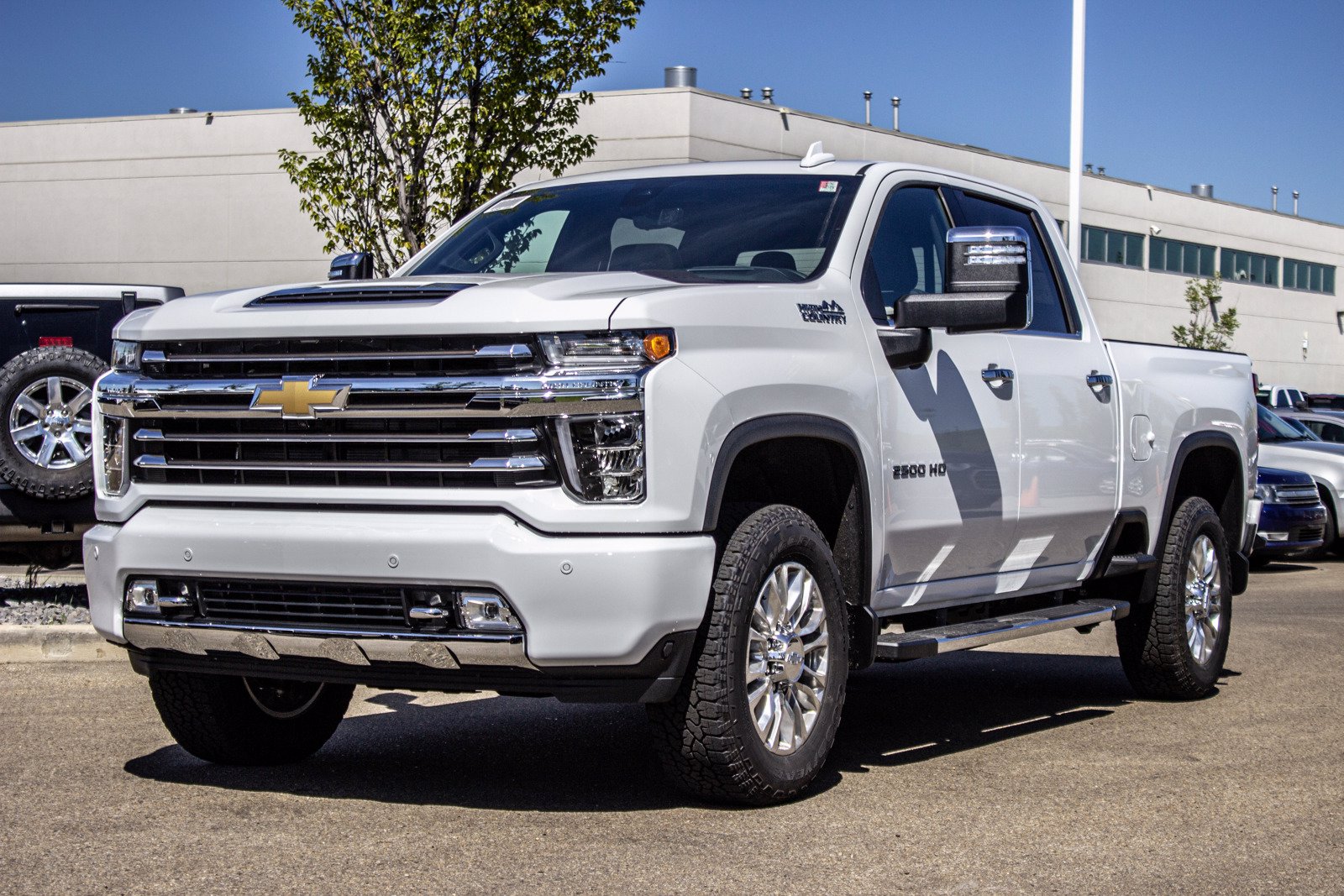 New 2020 Chevrolet Silverado 2500HD High Country 4WD Crew Cab Pickup