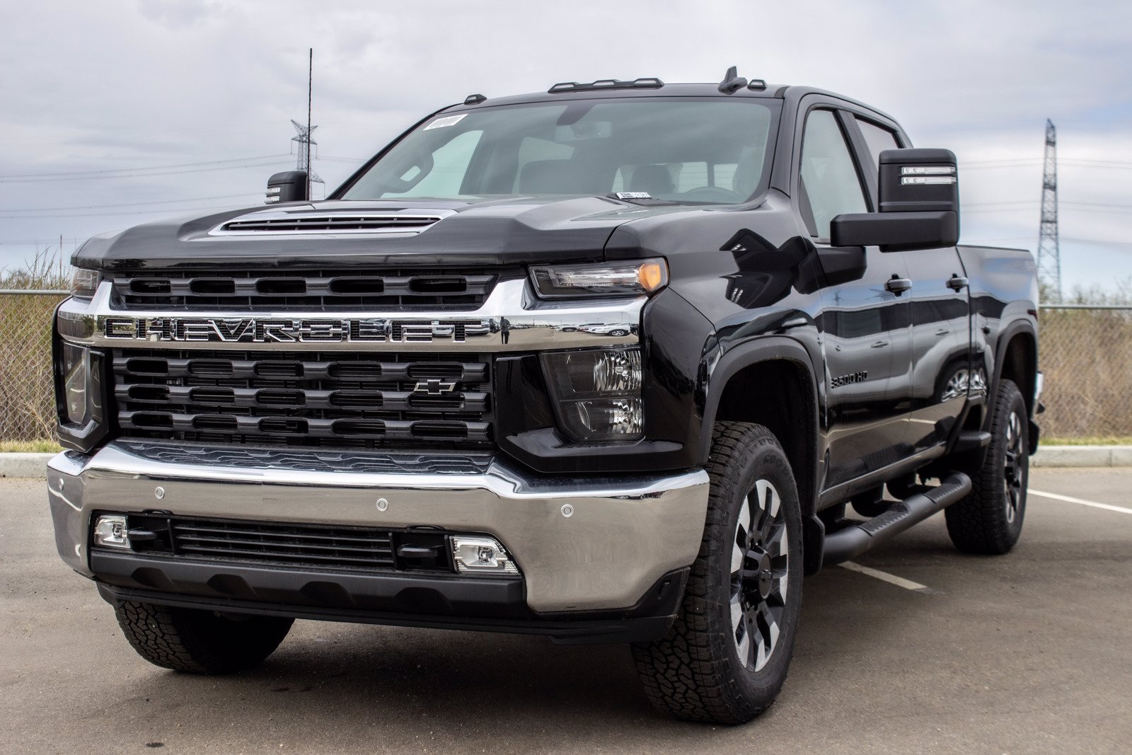 New 2020 Chevrolet Silverado 3500HD LT 4WD Crew Cab Pickup