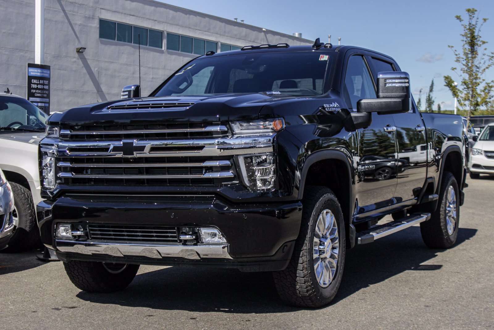 New 2020 Chevrolet Silverado 3500HD High Country 4WD Crew Cab Pickup