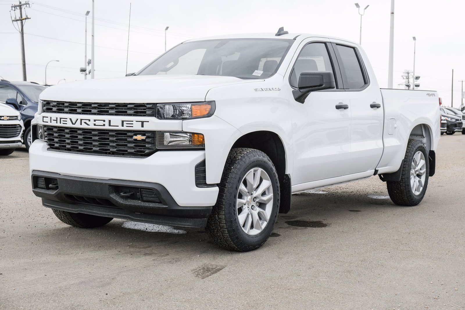 New 2020 Chevrolet Silverado 1500 Custom 4WD Extended Cab Pickup