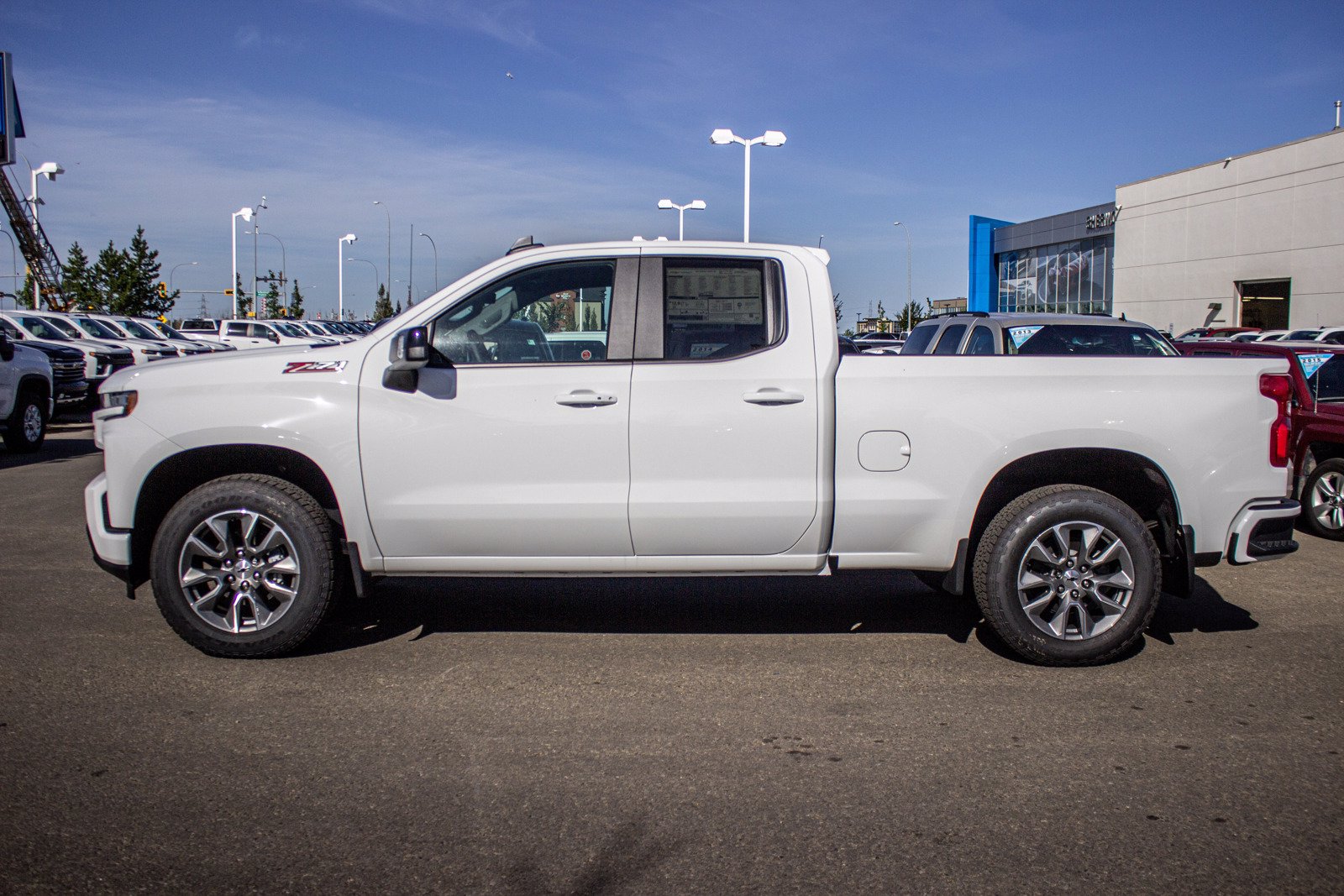 New 2020 Chevrolet Silverado 1500 RST 4WD Extended Cab Pickup