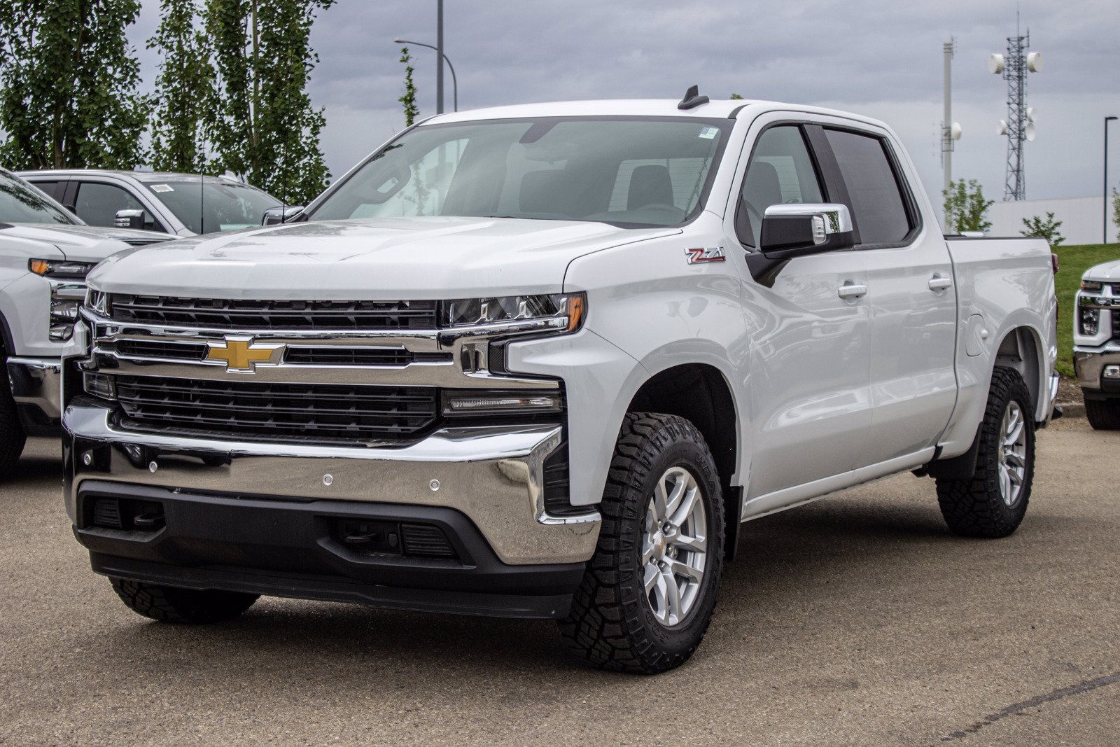 New 2020 Chevrolet Silverado 1500 LT 4WD Crew Cab Pickup