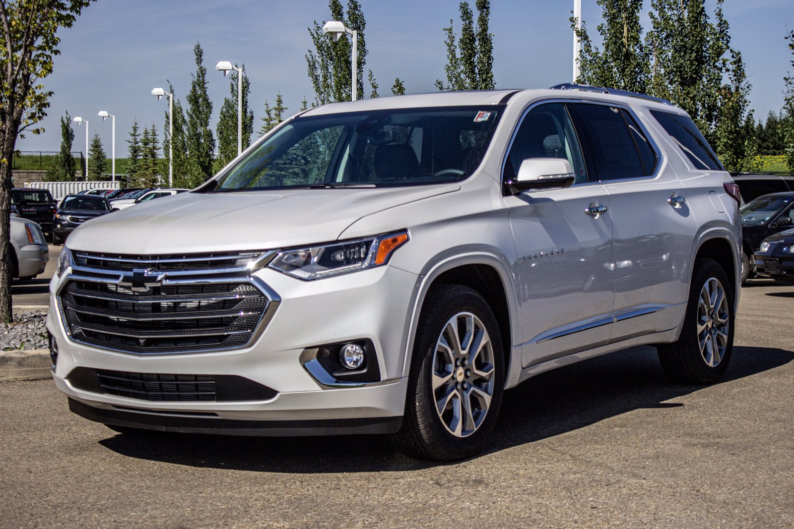 New 2020 Chevrolet Traverse Premier AWD Sport Utility